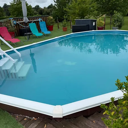 De Campagne En Dordogne Avec Piscine 木屋 Saint-Aigne