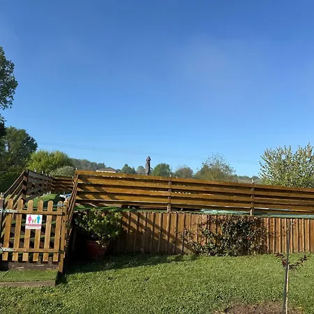De Campagne En Dordogne Avec Piscine